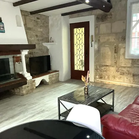 Lejlighed Place Aux Herbes *