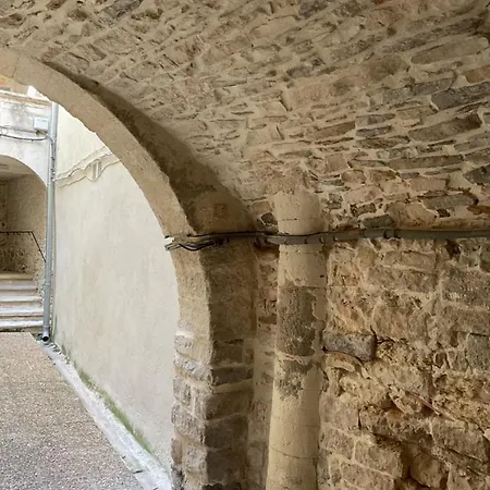 Place Aux Herbes Lejlighed *